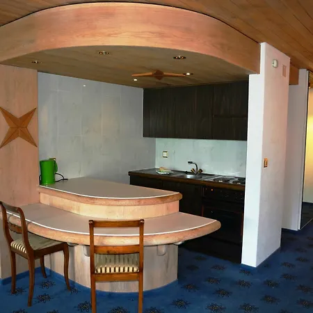 Apartment Regina 3.5 - Griwarent Ag *